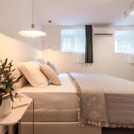 Saint Simeon And * Zadar