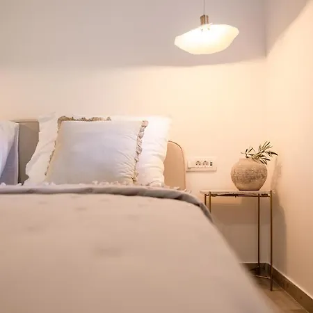 Saint Simeon And Apartment Zadar