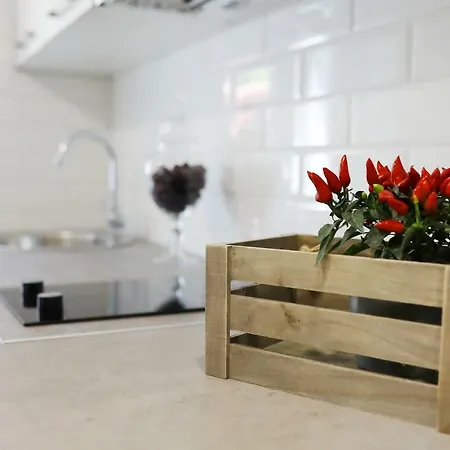 Daire Saint Simeon And *