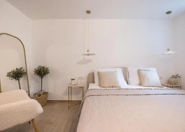 Saint Simeon And Апартаменты Задар