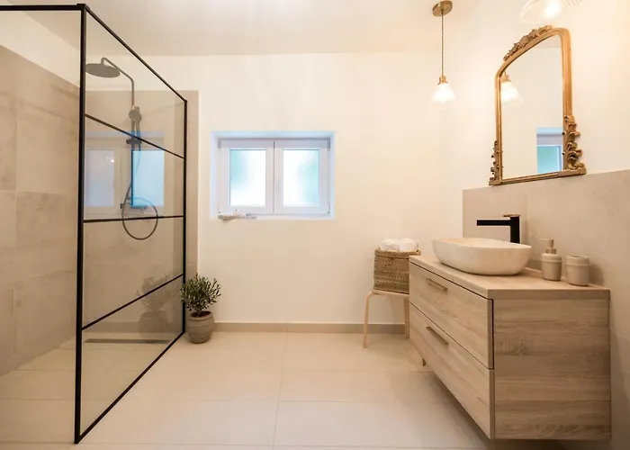 Saint Simeon And Apartman Zadar