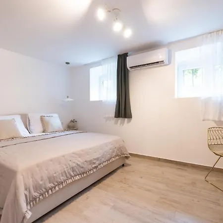 Apartamento Saint Simeon And Zadar
