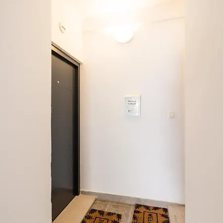 Saint Simeon And Apartamento Zadar